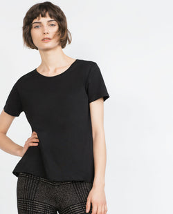 T-SHIRT WITH ASYMMETRIC HEM